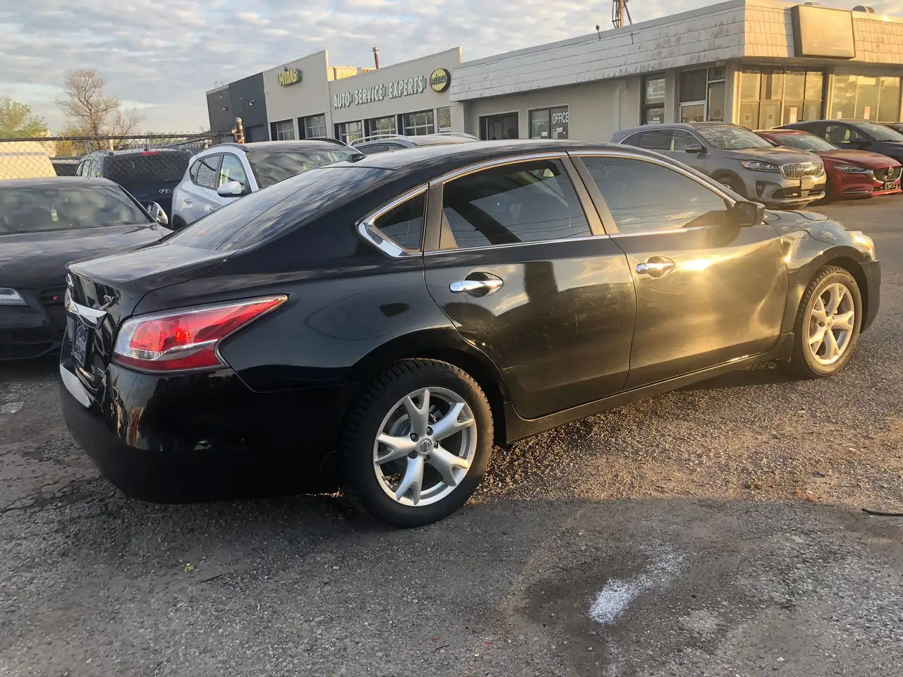 Nissan Altima снимка Nissan Altima