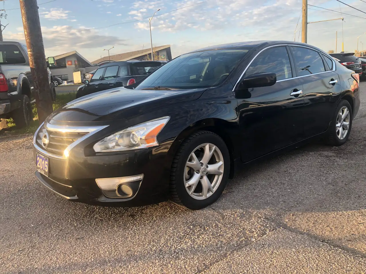 Nissan Altima снимка Nissan Altima