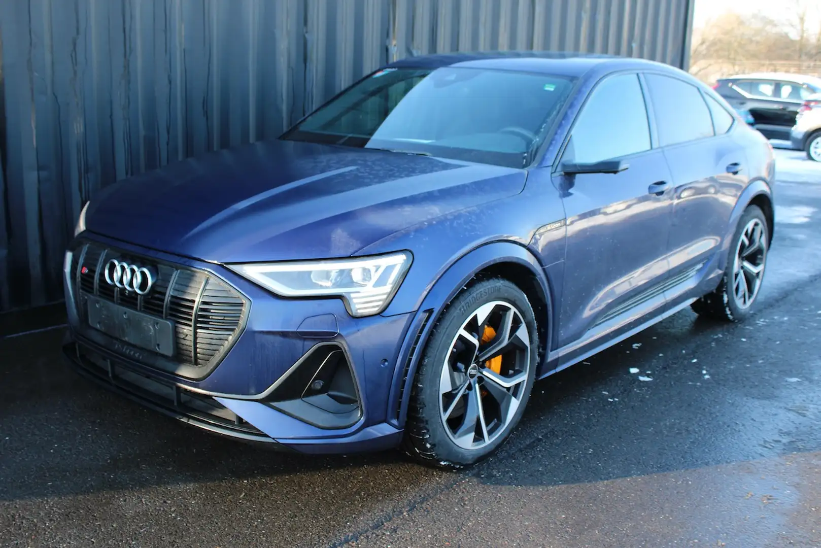 Audi e-tron S Sportback e-quattro Sport 503 Bleu - 1