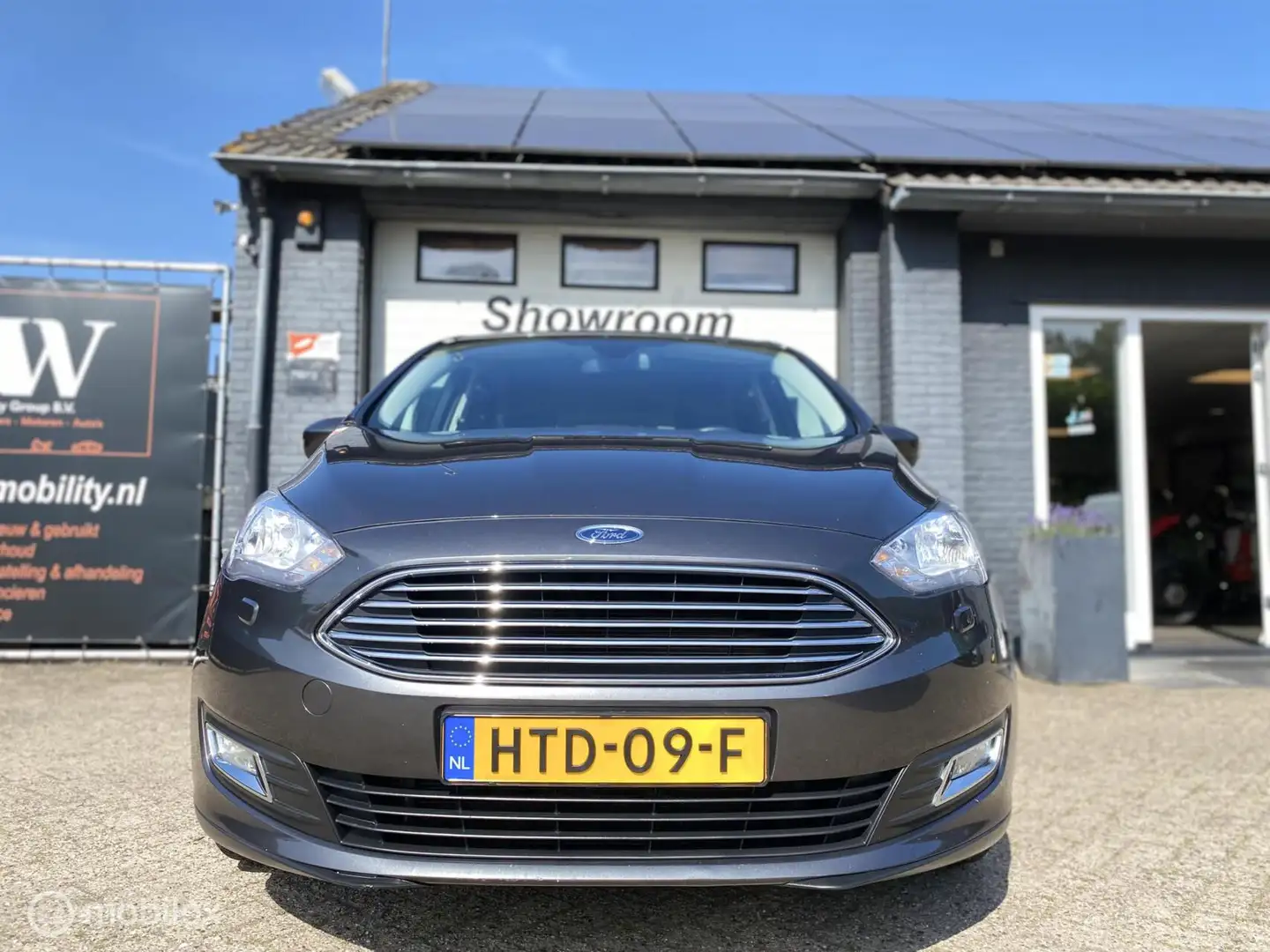 Ford C-Max 1.5 Titanium vol opties! Nieuwe Apk! Grijs - 2