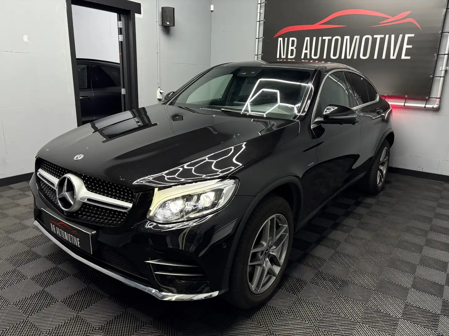 Mercedes-Benz GLC 350 Coupé 350e 4M AMG Plus Upgrade Ed. Negru - 1