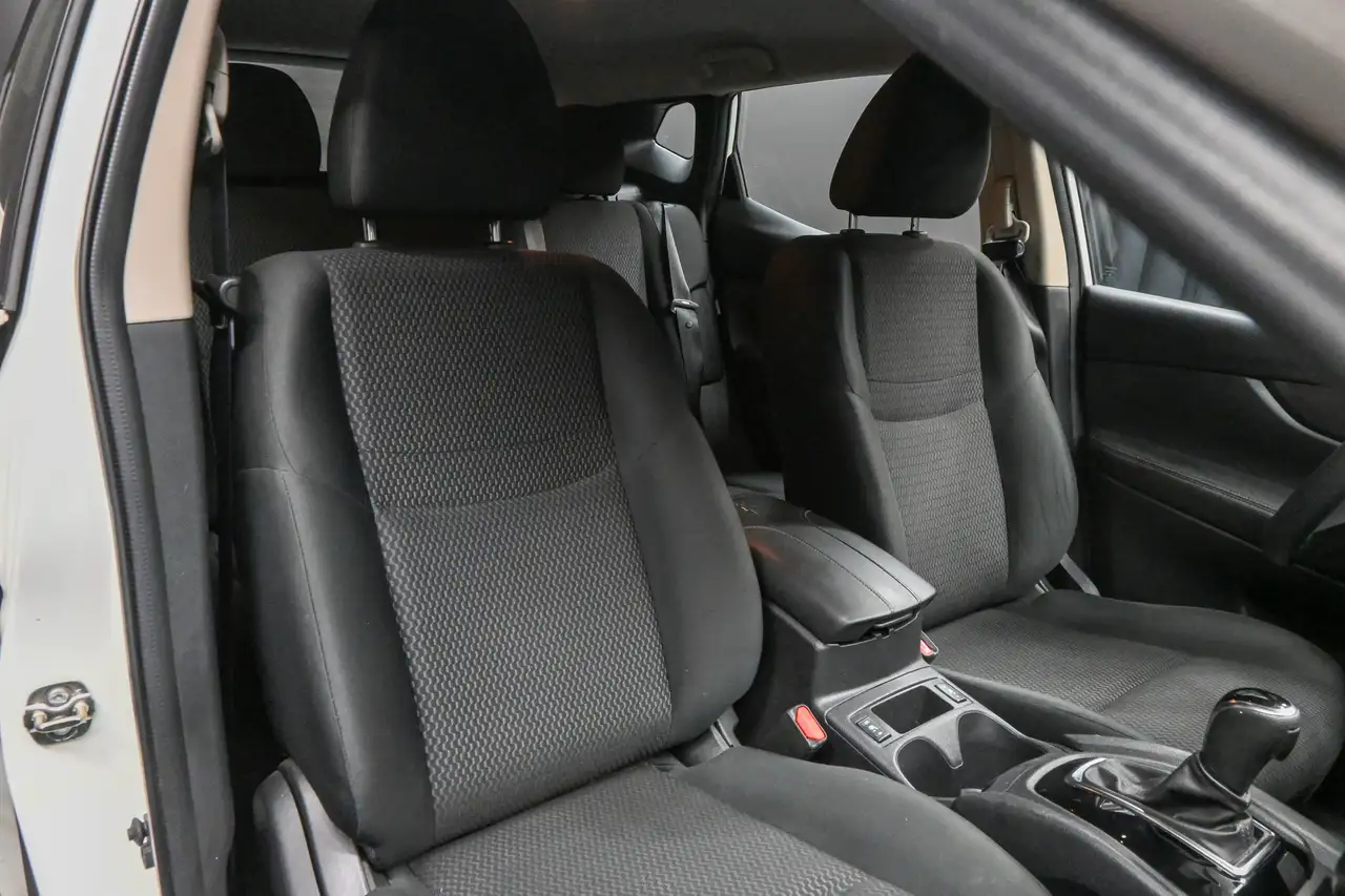 Nissan Qashqai снимка Nissan Qashqai