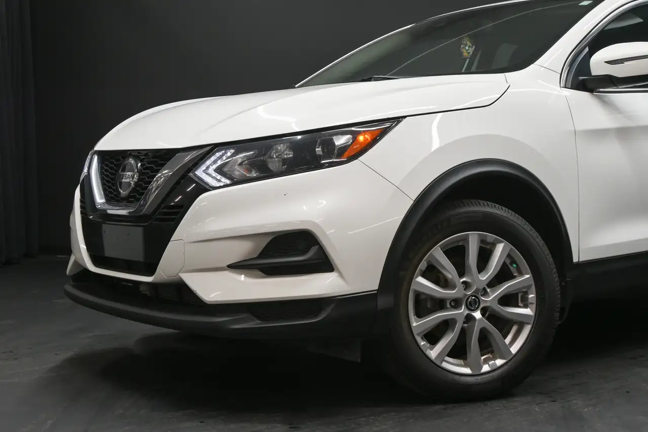 Nissan Qashqai снимка Nissan Qashqai