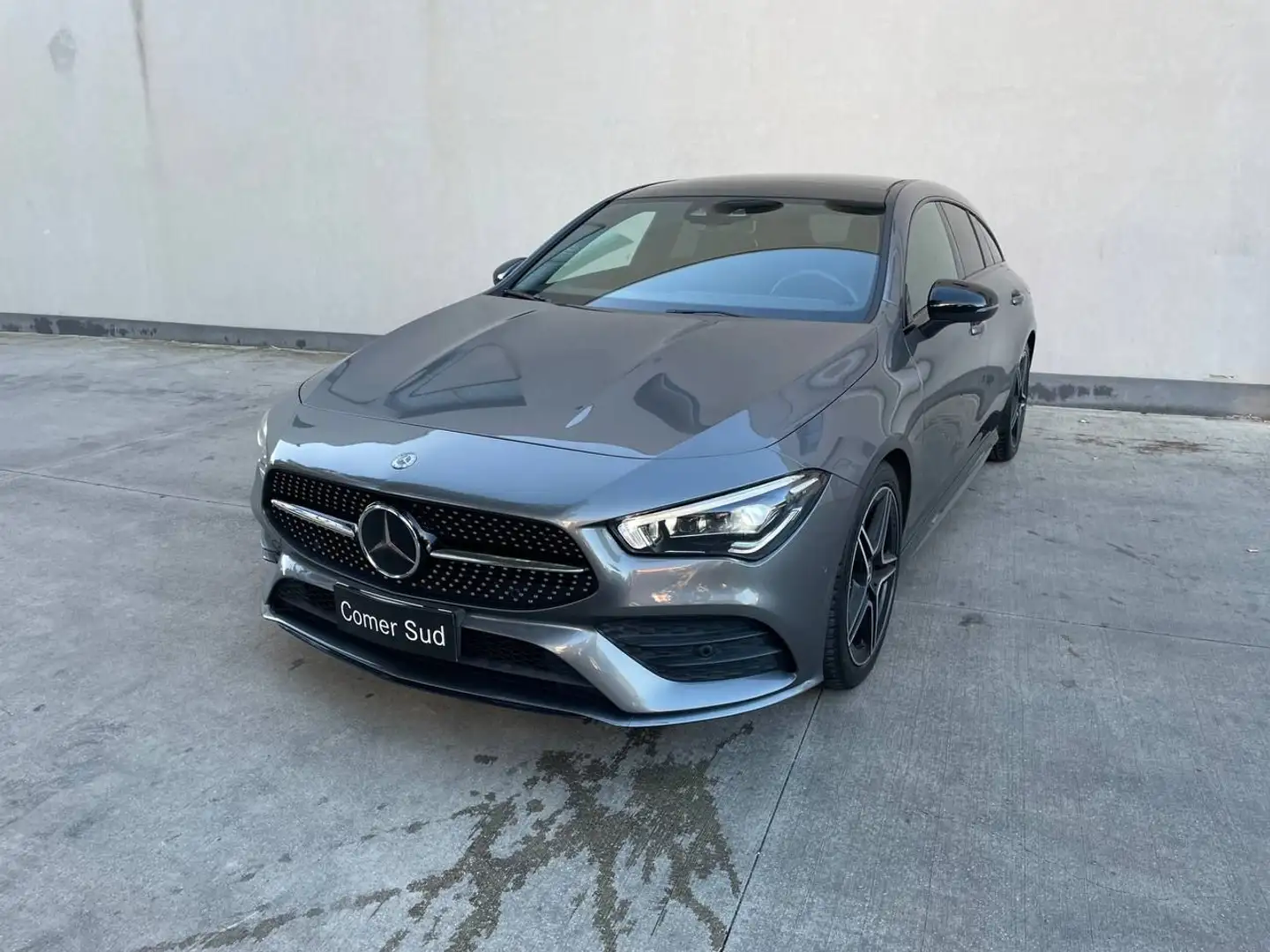 Mercedes-Benz CLA 200 200 Premium auto Gris - 1