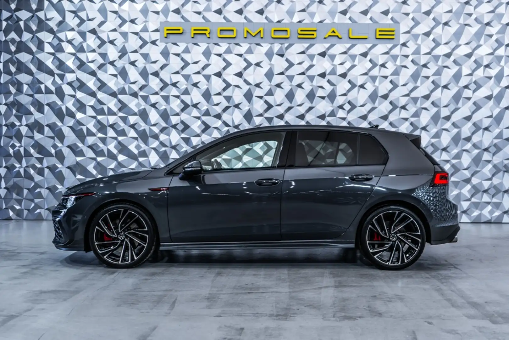 Volkswagen Golf GTI 2.0 TSI DSG 180kW Gris - 2