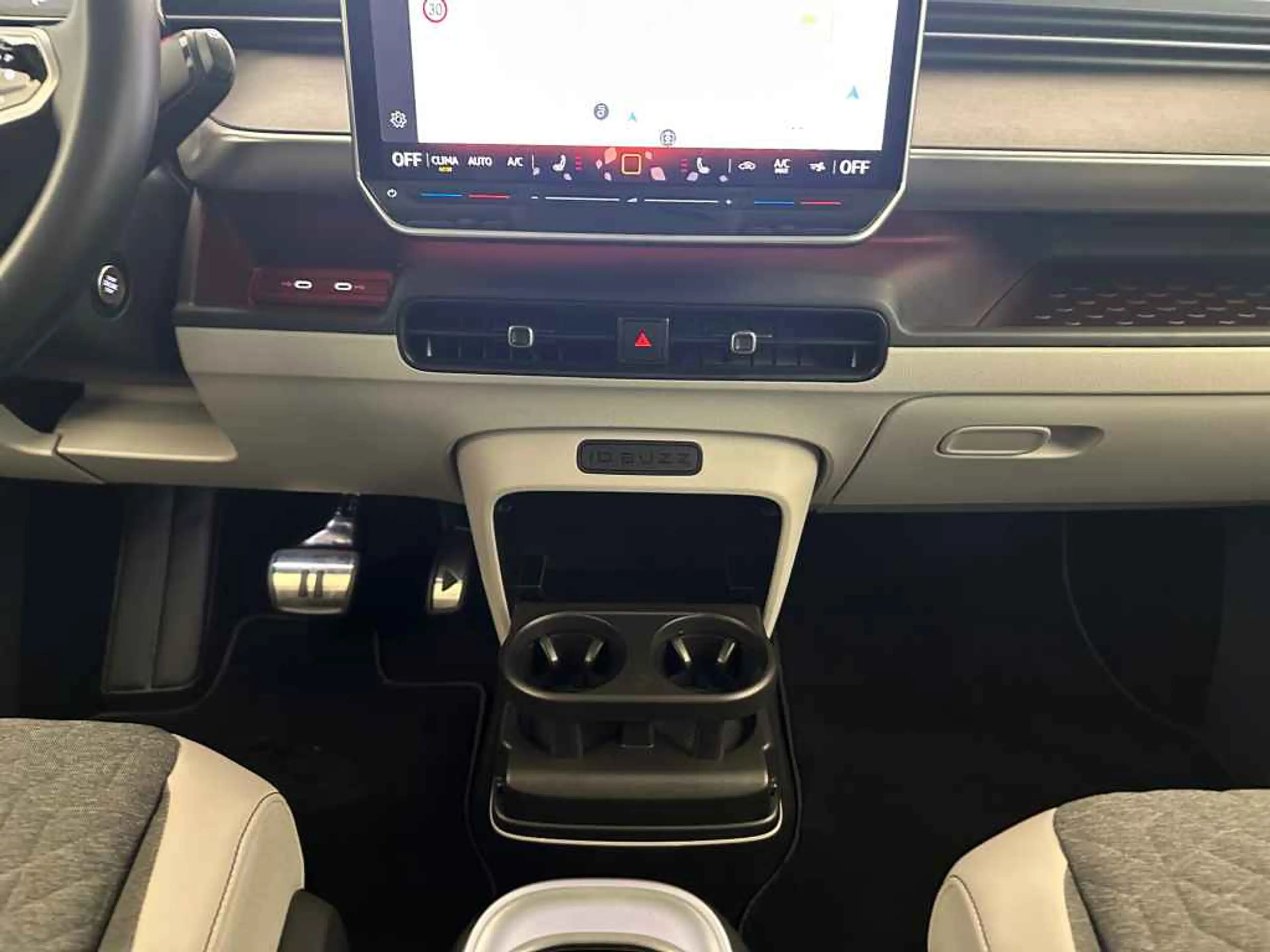 Volkswagen ID. Buzz ID.Buzz Pro LANG LR 7S 75 Jahre *AHK*WÄRME*AREA* — photo 15