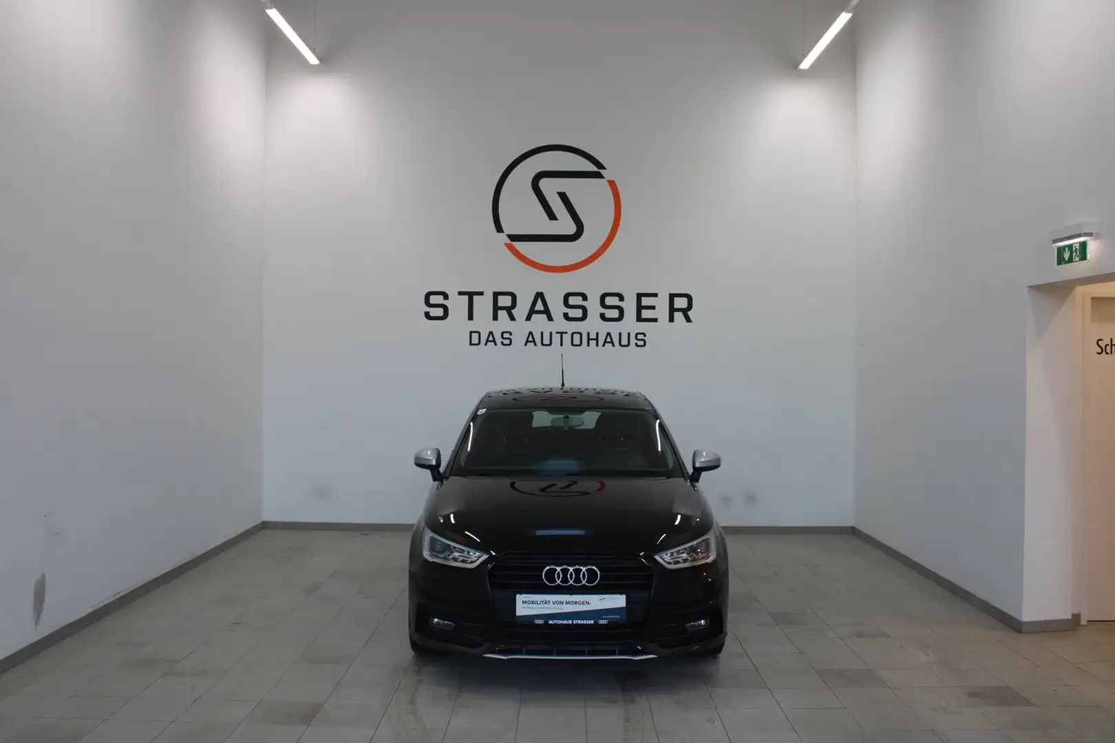 Audi A1 1.0 TFSI Austria Schwarz - 2