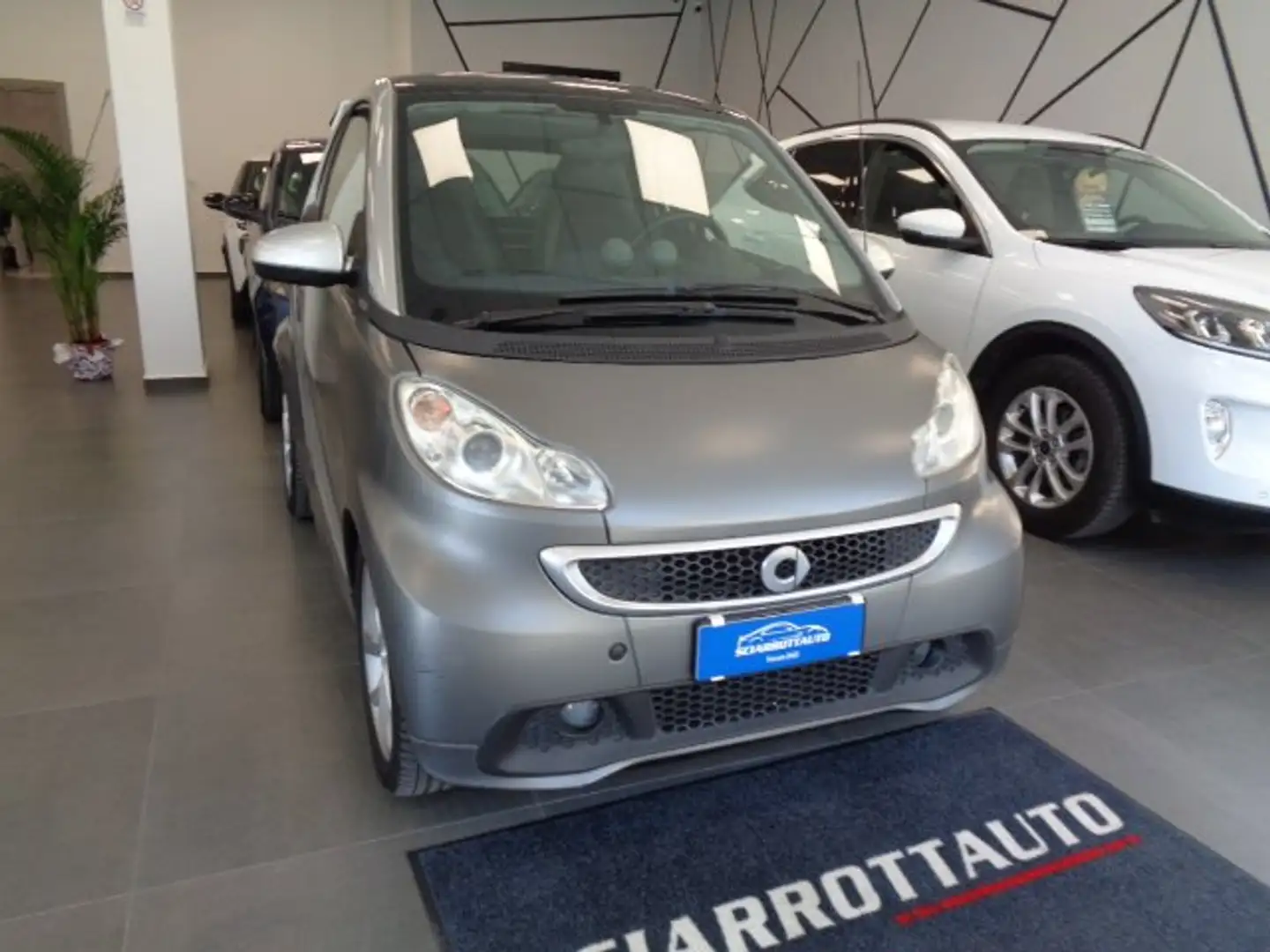 smart forTwo Fortwo 1.0 mhd Pulse 71cv FL Grigio - 1