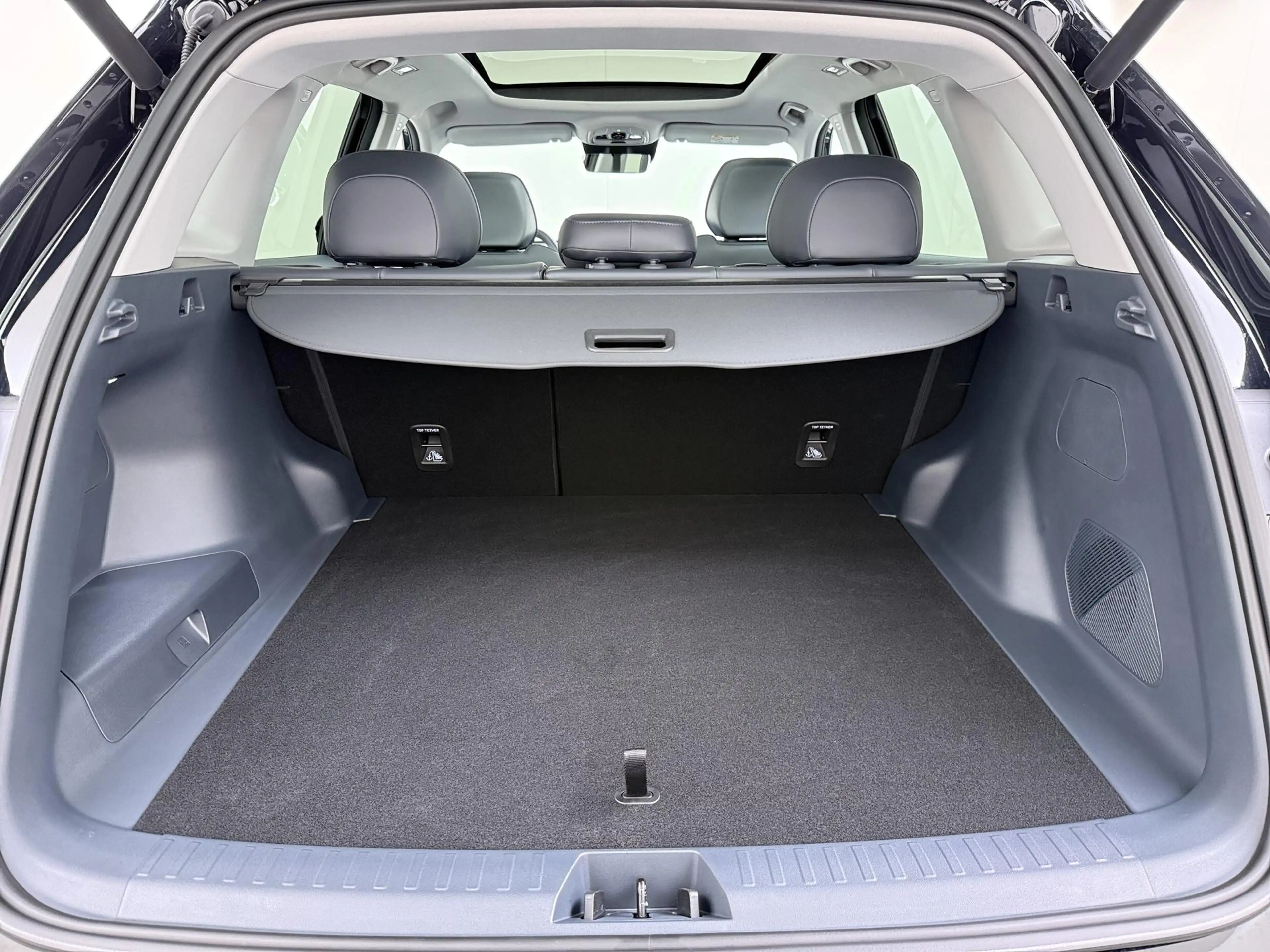 Geely Starray EM-i 1.5 Max+ 135KM Elektrisch/Pano/Massage/Leder/Direc — photo 9