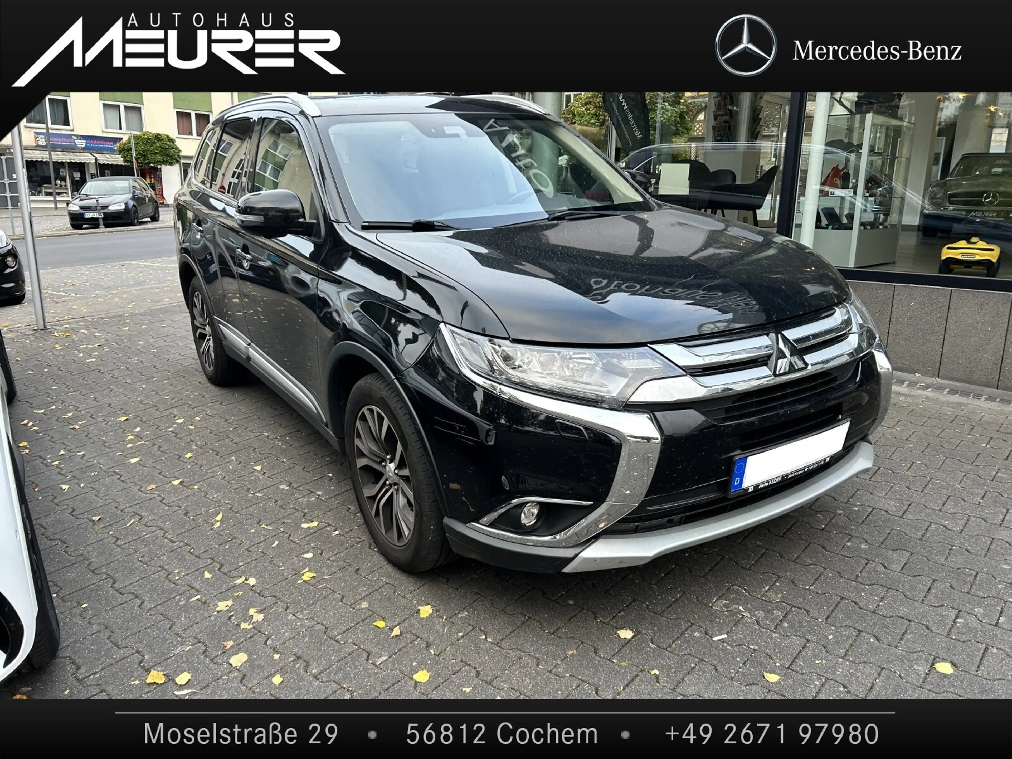 Mitsubishi Outlander Outlander 2.2 DI-D Top 4WD Nav/SHD/Händlerfahrz