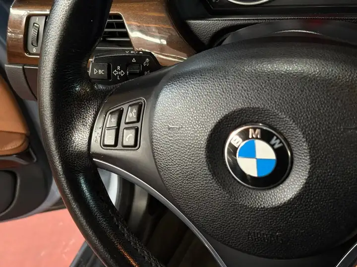 BMW Serie 3 320 d 2009, foto 28