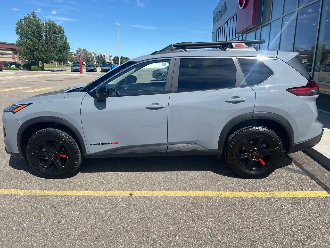 Nissan Rogue снимка Nissan Rogue