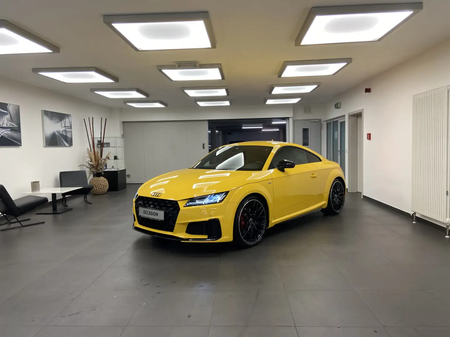 Audi TT Coupé S line Competition 45 TFSI quattro 245 CV S Jaune - 1