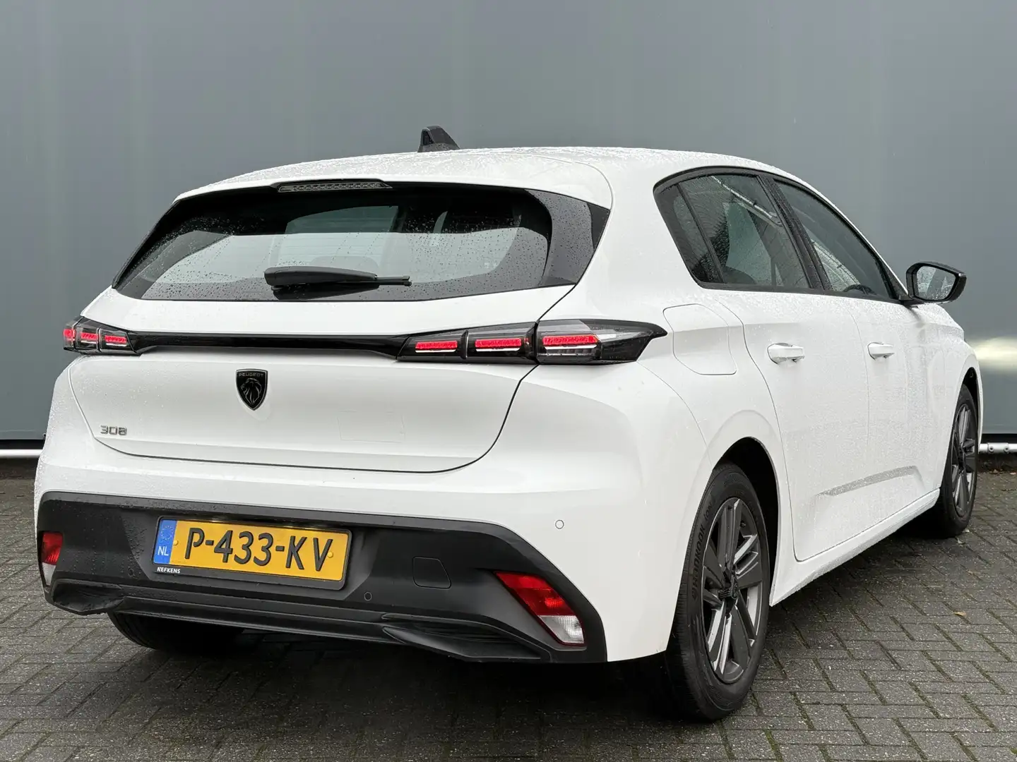 Peugeot 308 BWJ 2022 1.2 131 PK Active Pack Business AUTOMAAT Weiß - 2