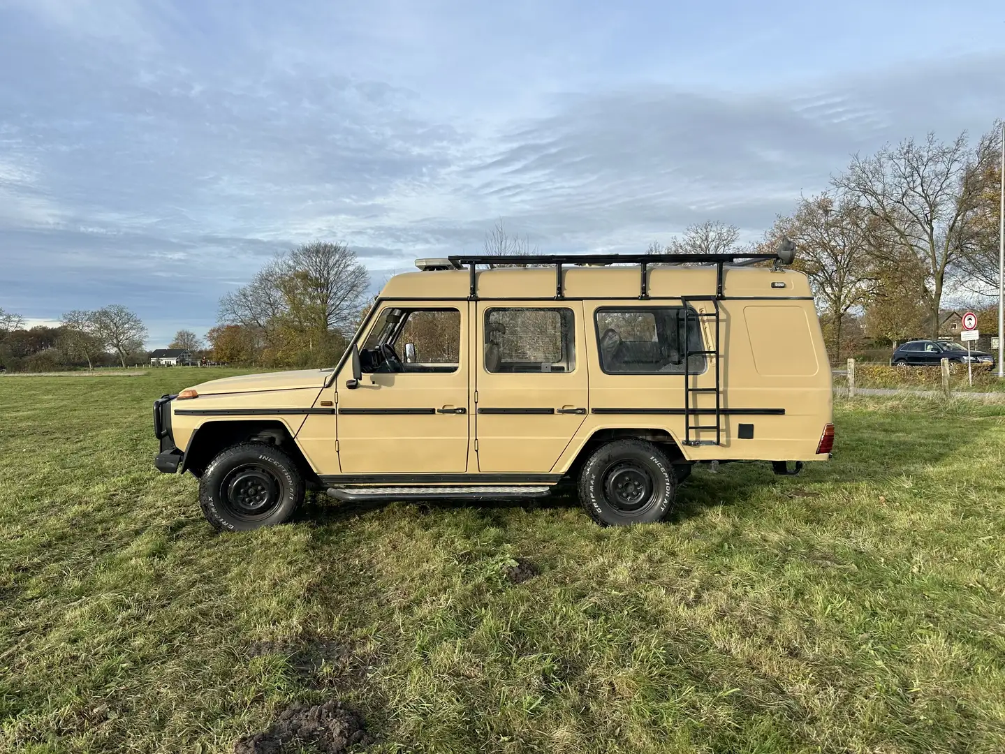 Mercedes-Benz G 300 verlengde G-klasse 300GD W460 BINZ 94.000 km Geel - 1