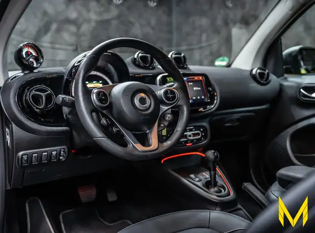 Smart Fortwo view 12
