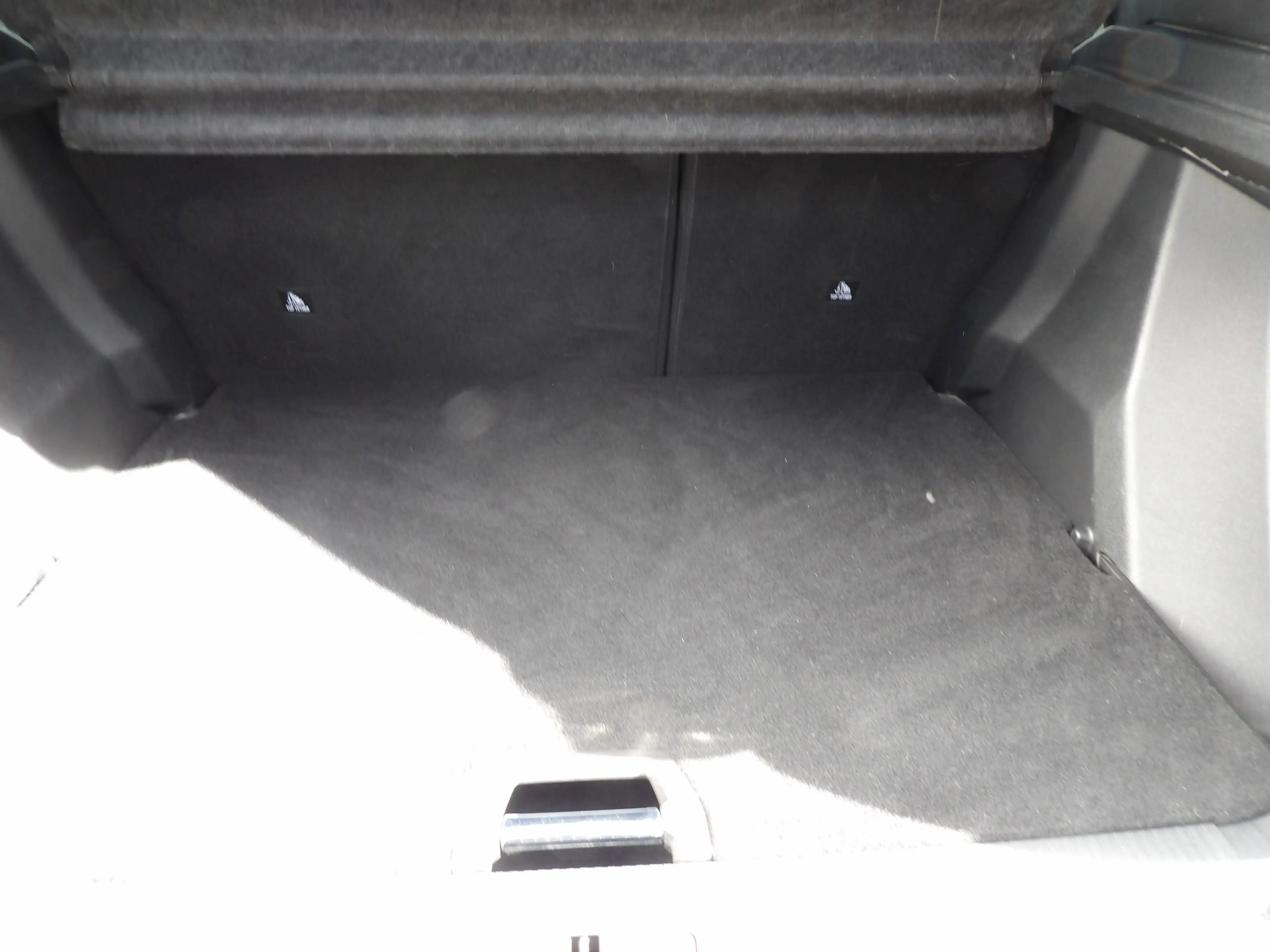 Peugeot 2008 2008 1.2 PureTech Allure Pack S — photo 5