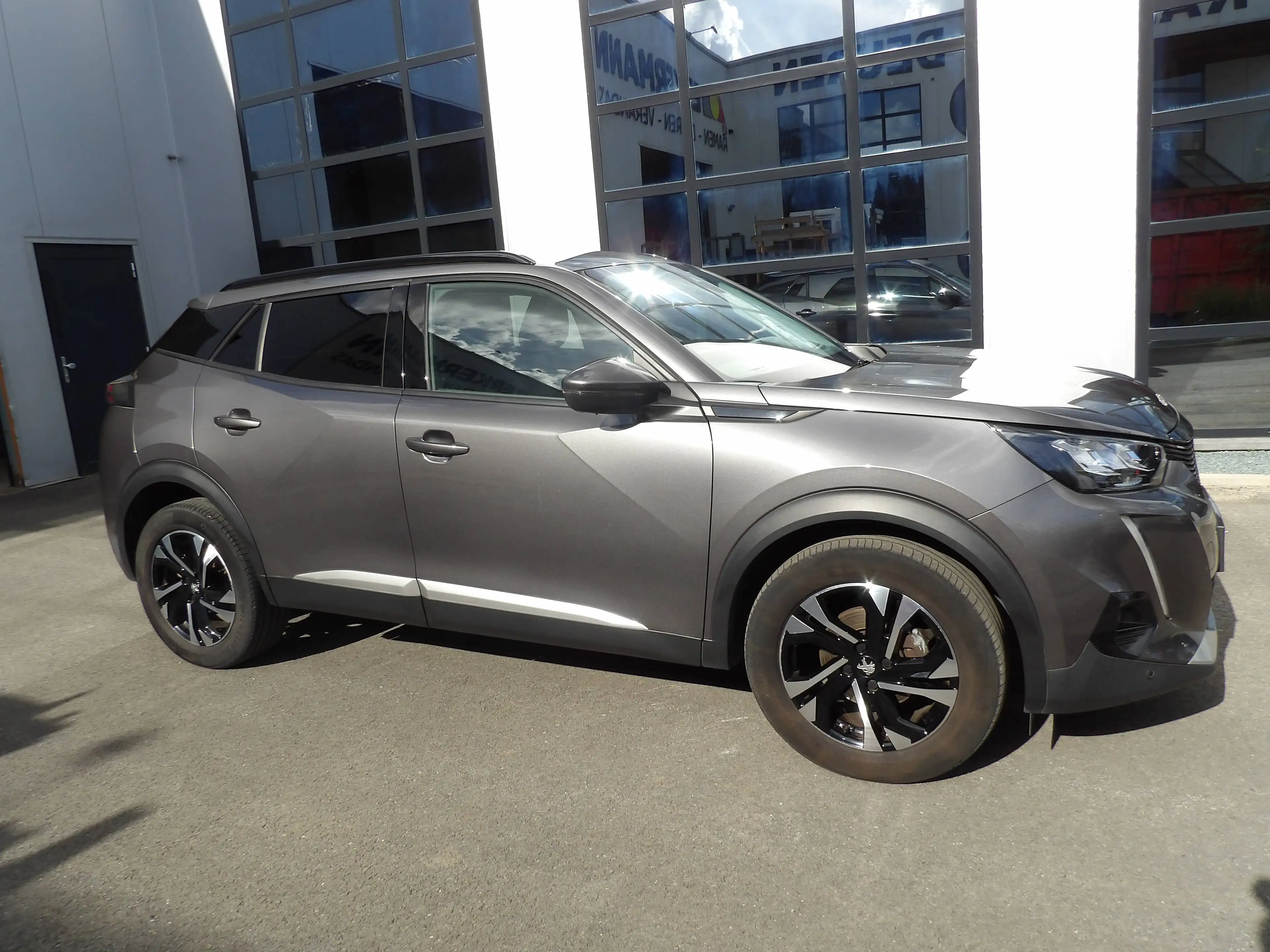 Peugeot 2008 2008 1.2 PureTech Allure Pack S — photo 2