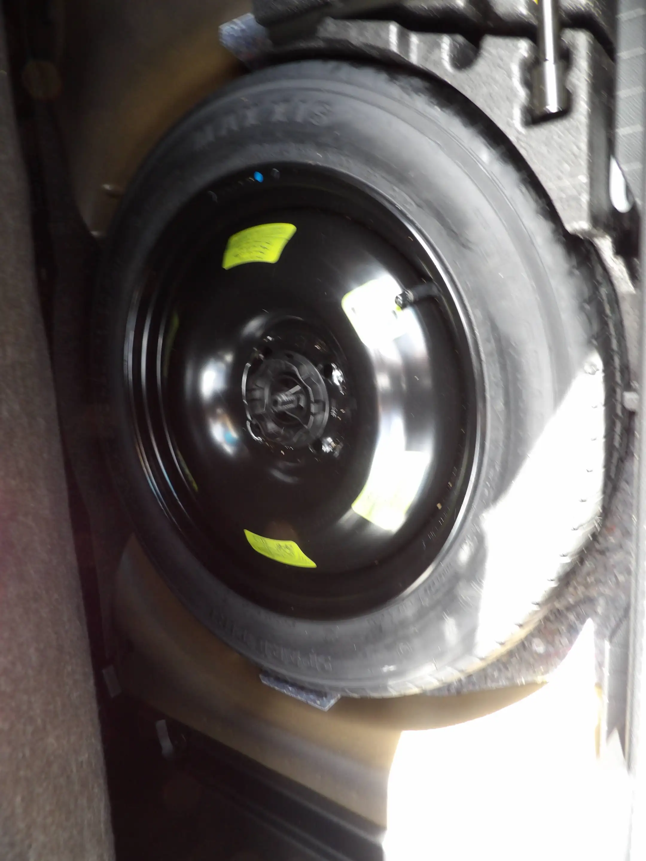 Peugeot 2008 2008 1.2 PureTech Allure Pack S — photo 6