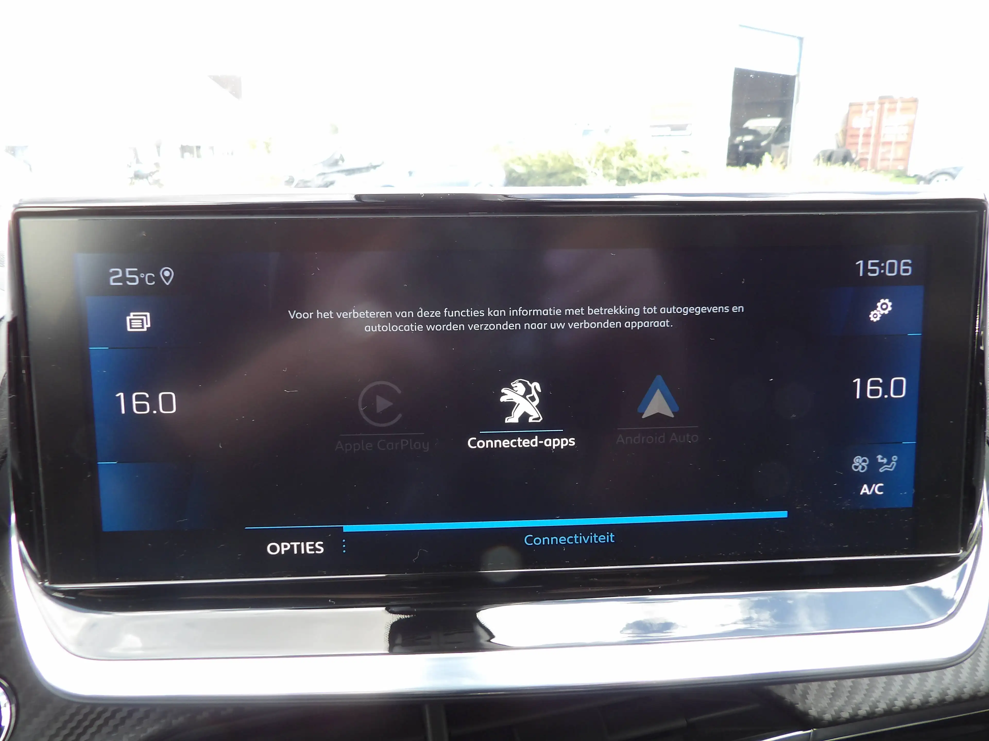 Peugeot 2008 2008 1.2 PureTech Allure Pack S — photo 13