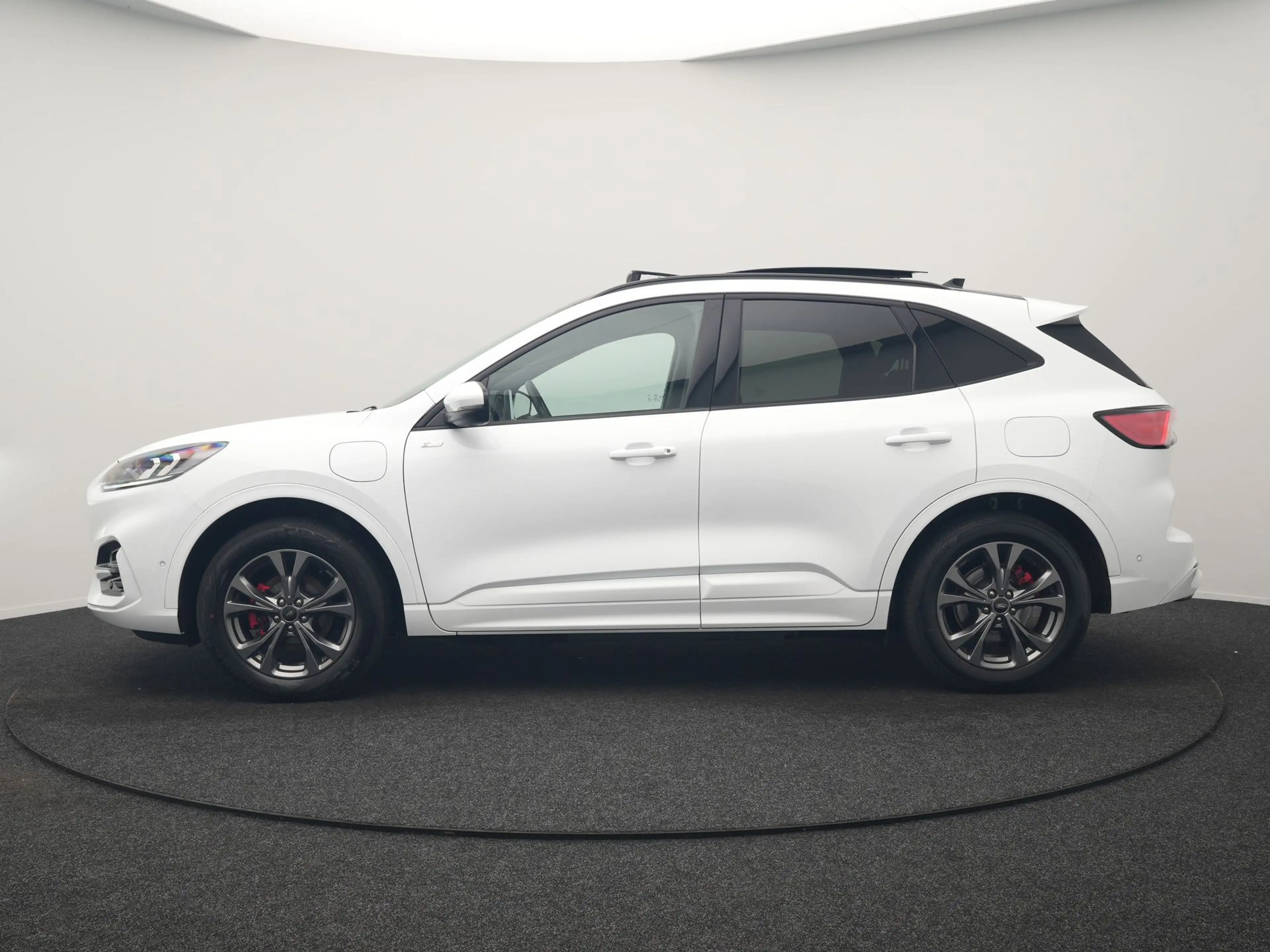 Ford Kuga 2.5 PHEV ST-Line 225pk Dealer O.H | Trekhaak Af Fa — photo 2