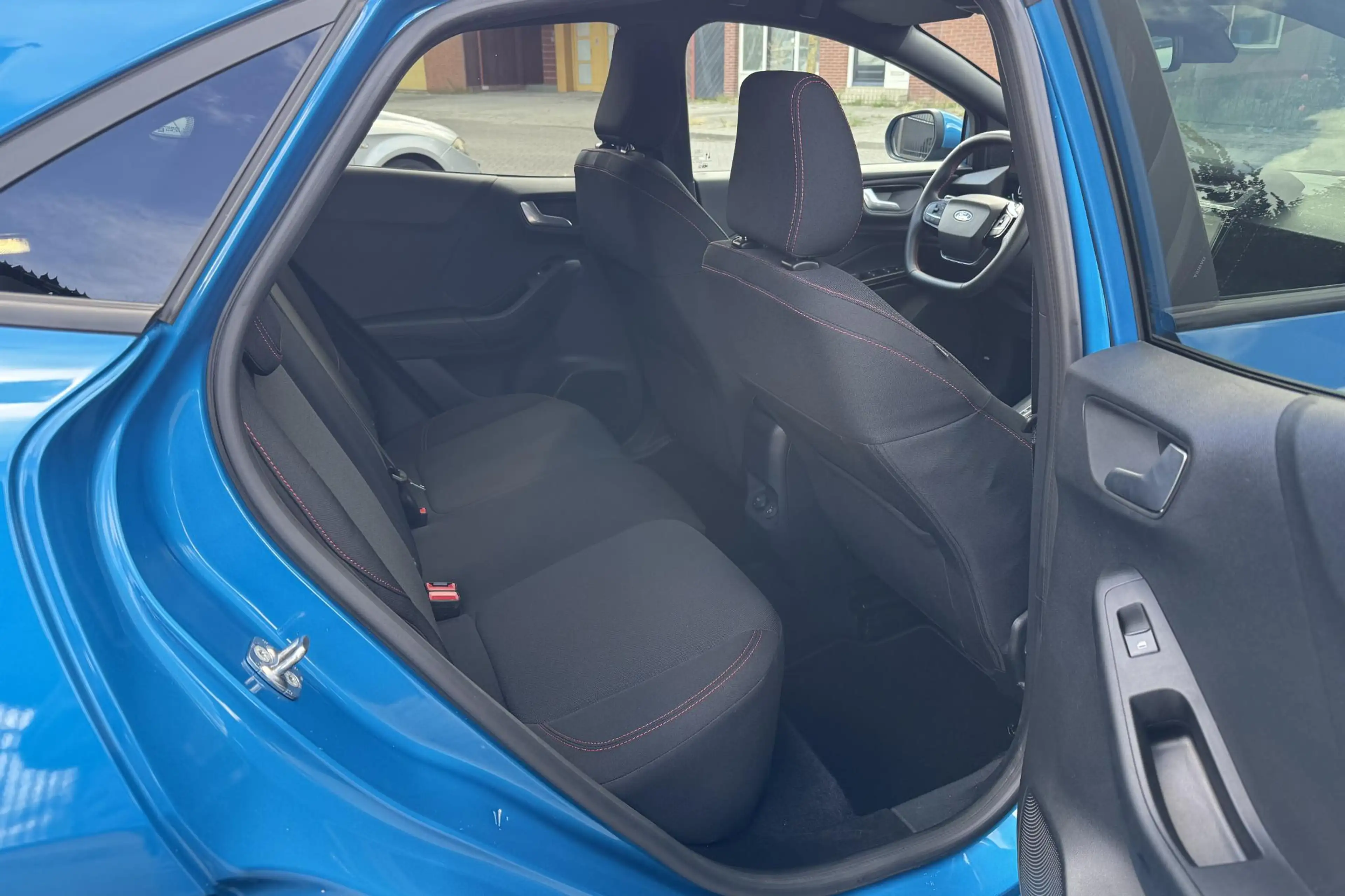 Ford Puma 1.0 EcoBoost Hybrid ST-Line | Winterpack | Camera — photo 4