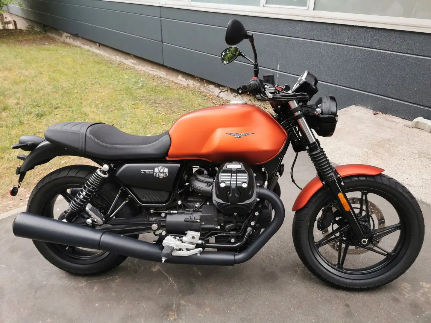 Moto Guzzi V 7 Stone Special 850| 1. Hand| TÜV+Service NEU Czerwony - 1