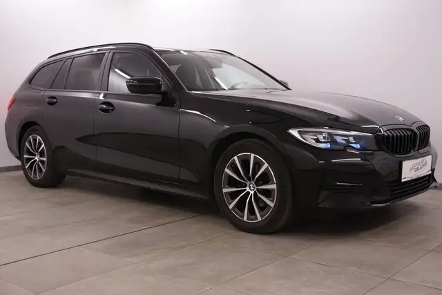 BMW 318 d Sport // Anhängervorrichtung //