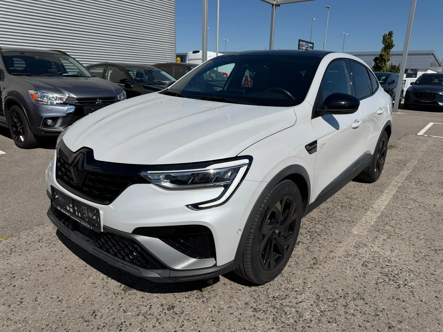 Renault Arkana E-Tech Hybrid 145 Engineered Aut. Weiß - 1
