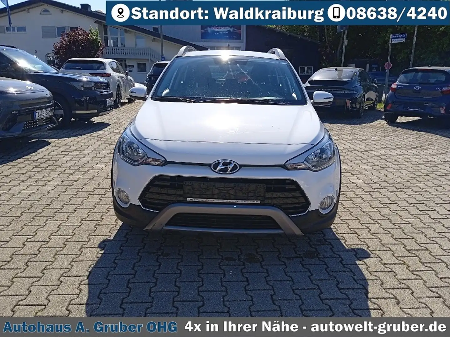 Hyundai i20 Active Trend+Klimaautomatik+Sitz.+Lenkradheiz. Weiß - 2