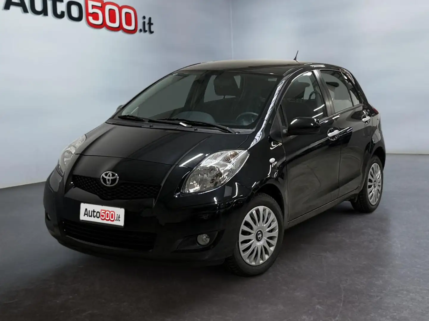 Toyota Yaris 1.3 5 porte M-MT Sol Schwarz - 1