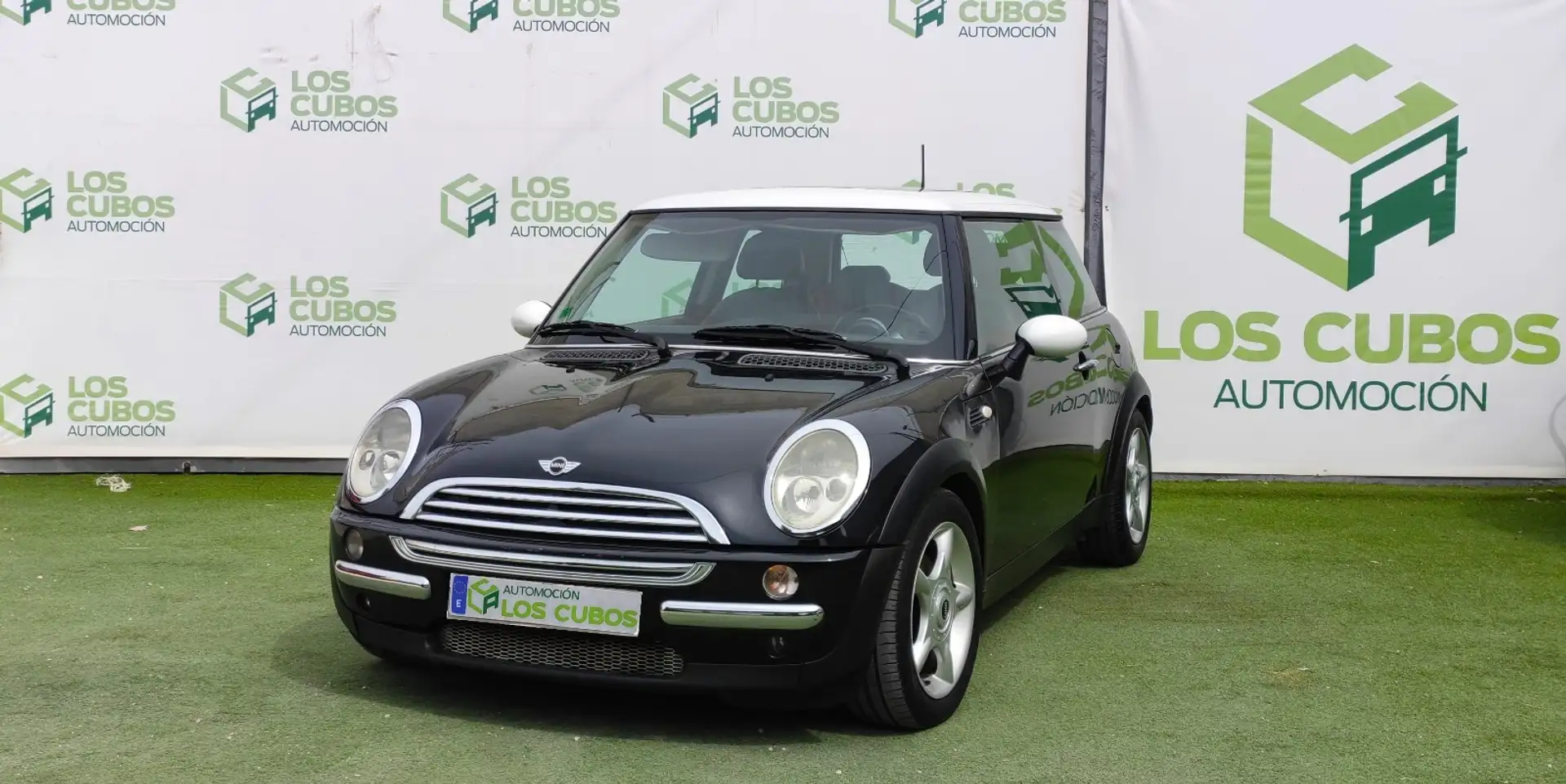 MINI Cooper Negro - 1