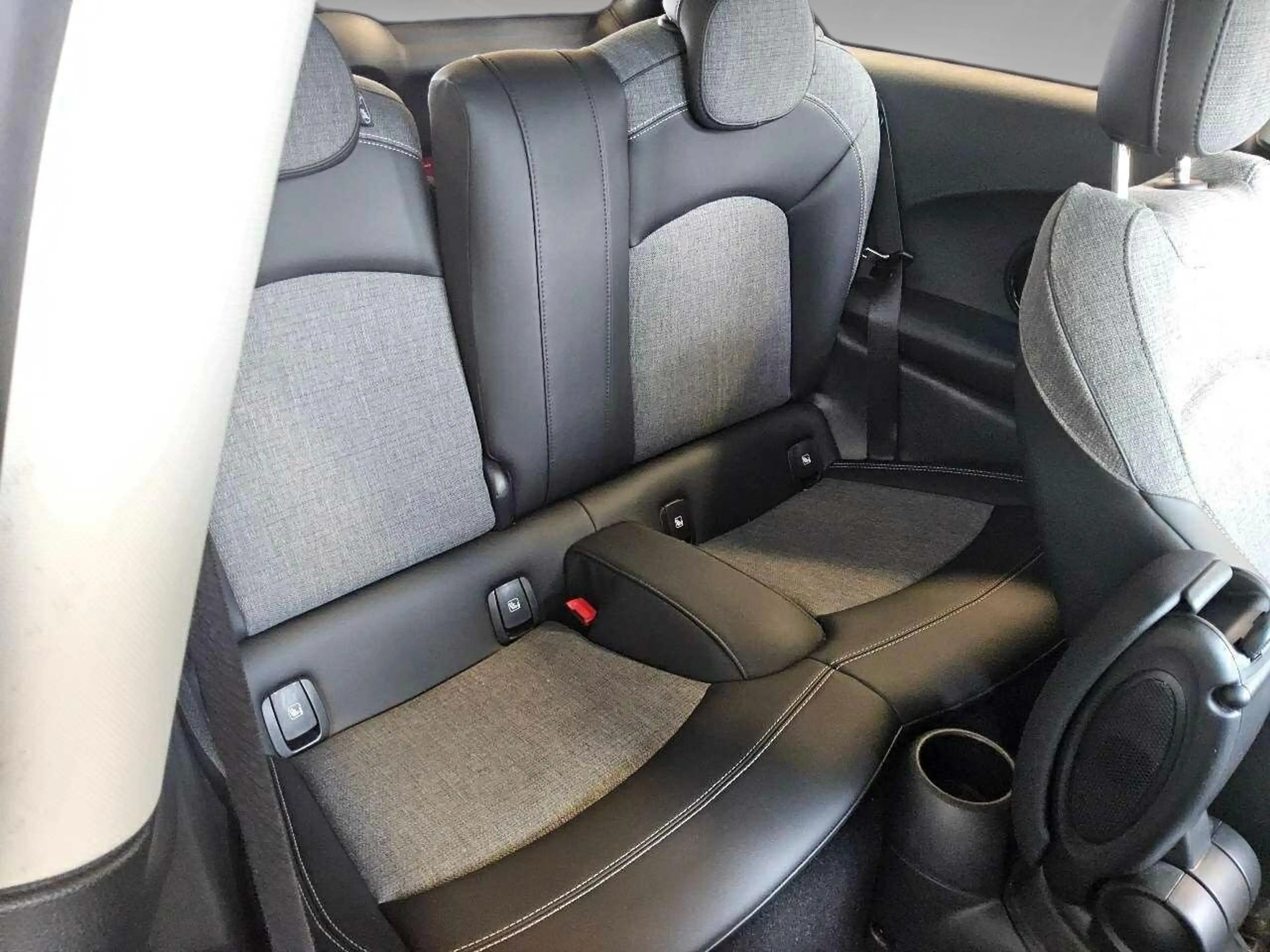 MINI Cooper SE Classic Trim Pano S-Dach SpoSi BLIS — photo 11