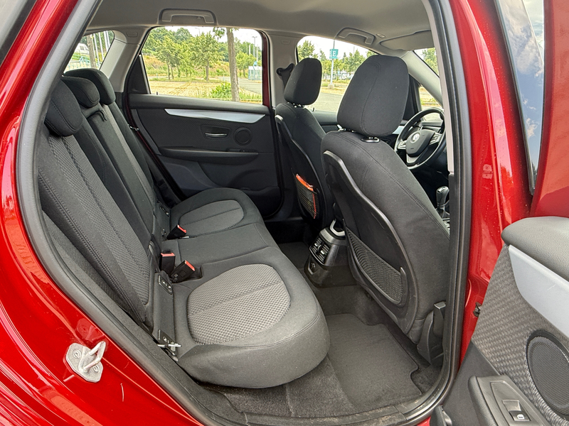 BMW 218 218 i Advantage — photo 13