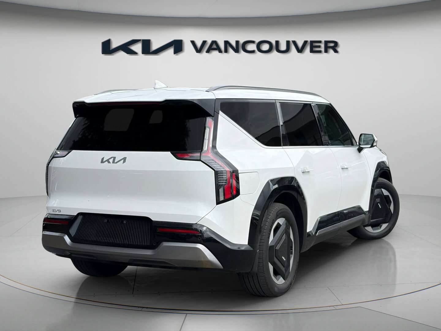 2026 Kia EV9 Land w/Plus Package | Dual Sunroof — снимка 1