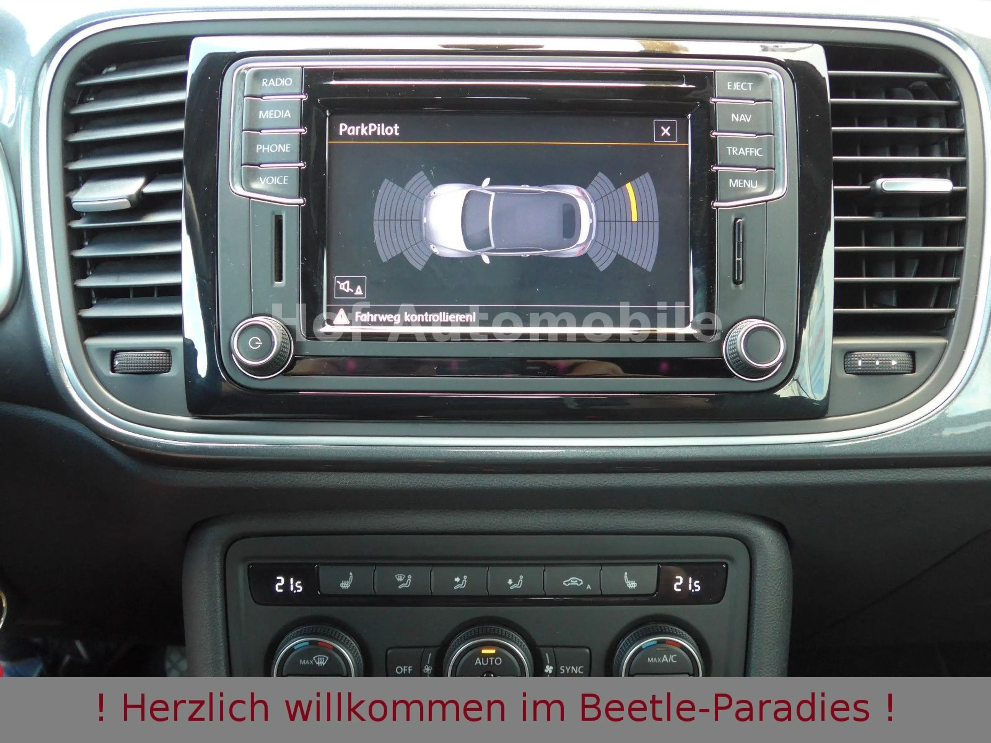 Volkswagen Beetle 2.0 TDI 150PS Navi AppCon Allwetterreifen — photo 13