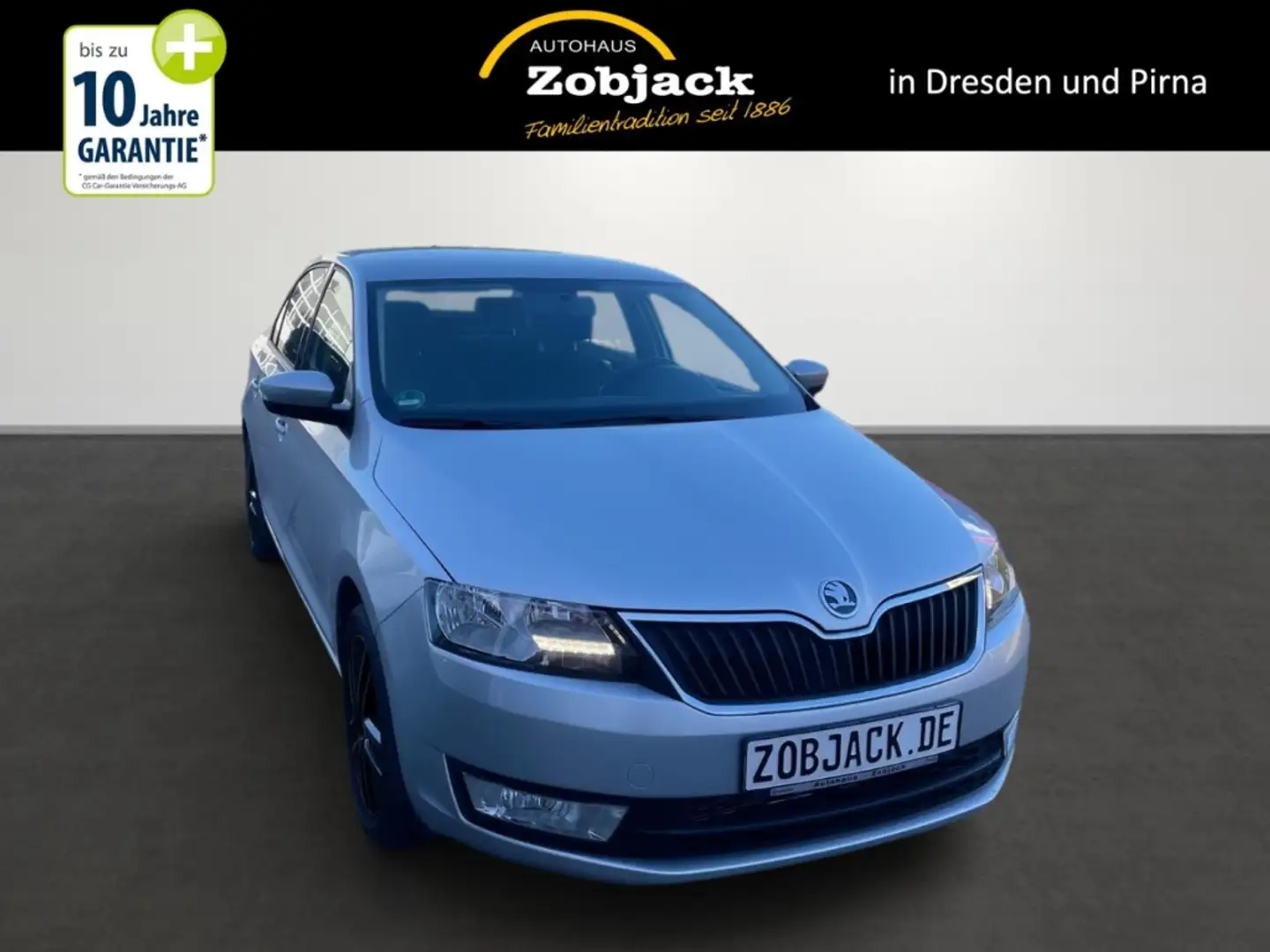 Skoda Rapid/Spaceback Ambition 1.0 TSI ALU SHZ PDC Klima WR Stříbrná - 2
