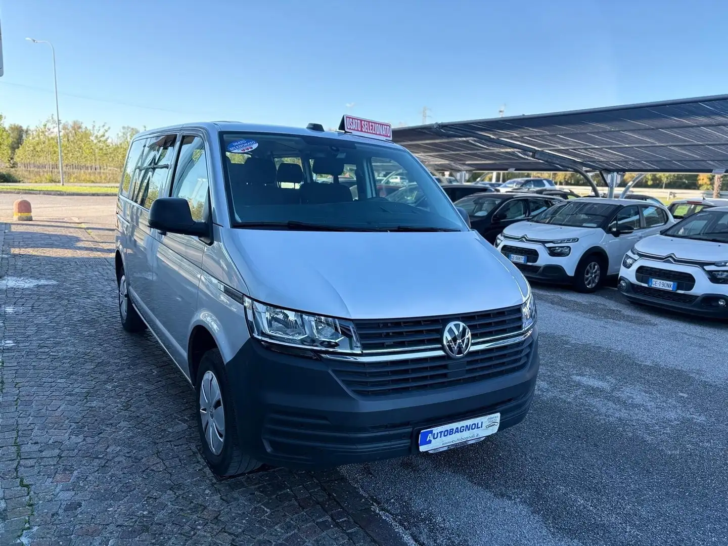 Volkswagen Transporter 2.0 TDI PC Kombi 9 posti Business Серебристый - 2