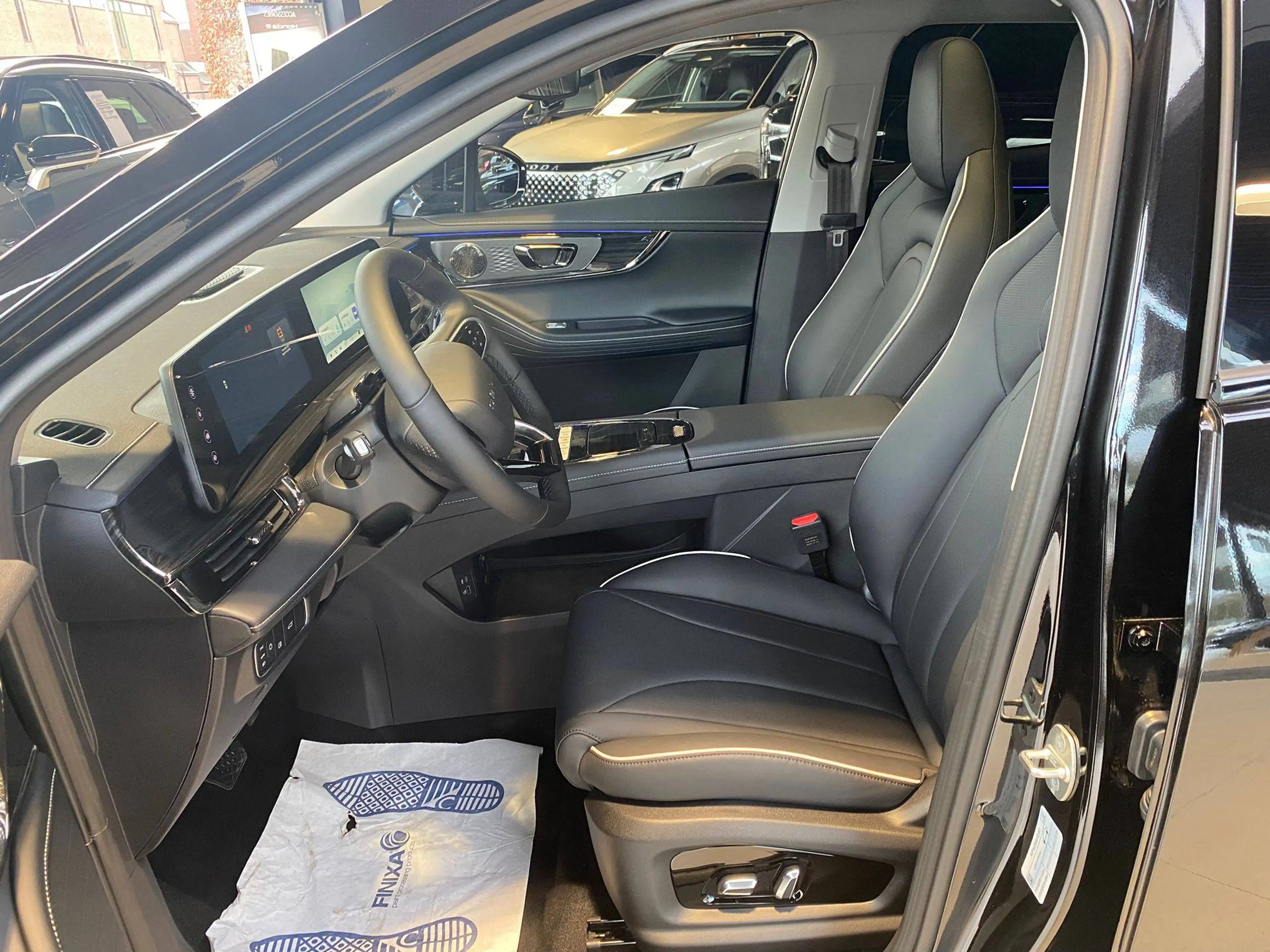 Omoda 5 SHS-H Premium 7 jaar garantie -€2991 Directiewagen!!! — photo 13