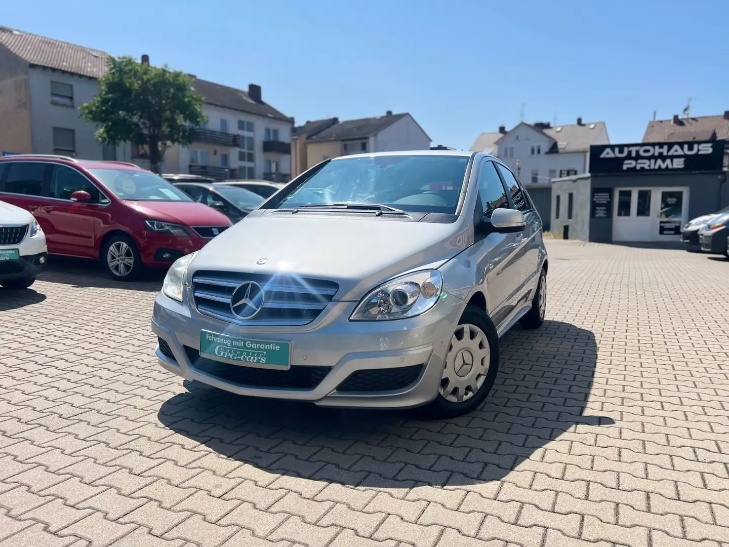 Mercedes-Benz B 170 B-Klasse 170+AUTOMATIK+2.HAND+KLIMA+SHZ+NAVI+PDC Silber - 2