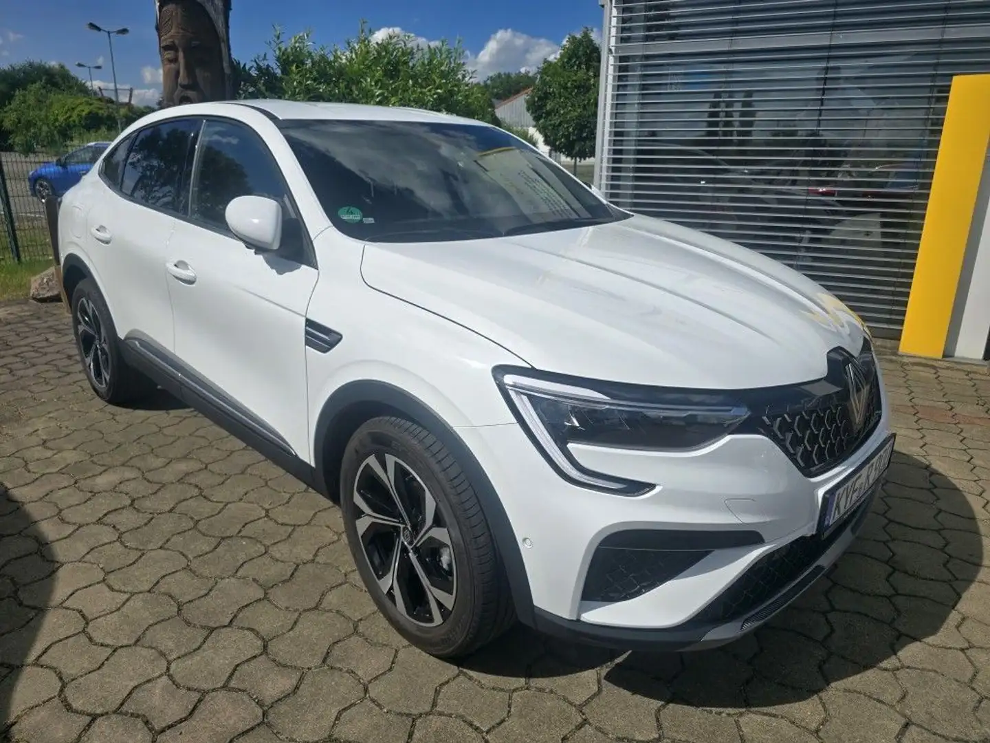 Renault Arkana TCe Mild Hybrid 140 EDC Techno 1A Zustand Weiß - 1