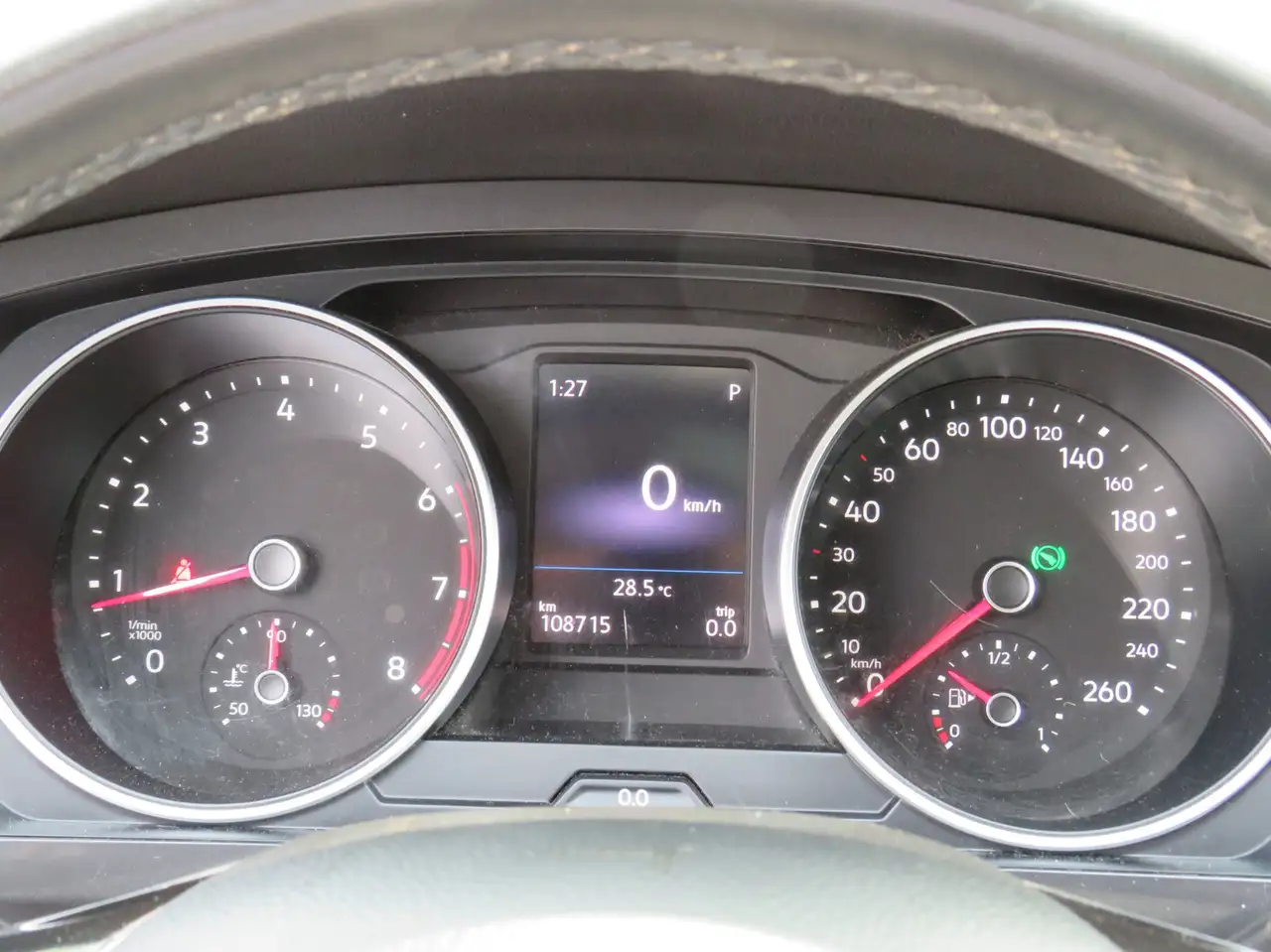Volkswagen Tiguan снимка Volkswagen Tiguan