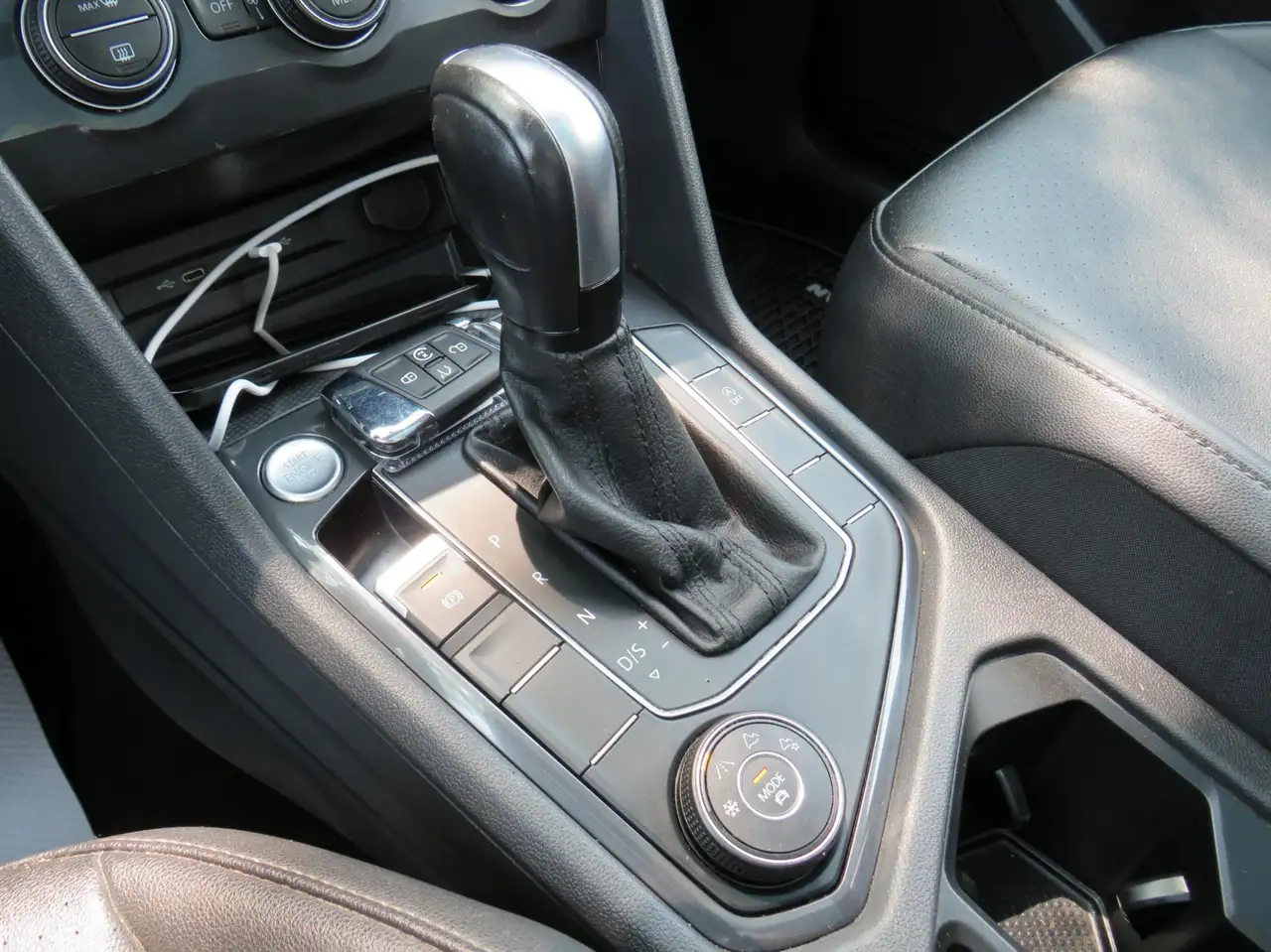 Volkswagen Tiguan снимка Volkswagen Tiguan