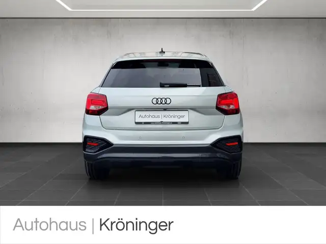 Audi Q2 view 6