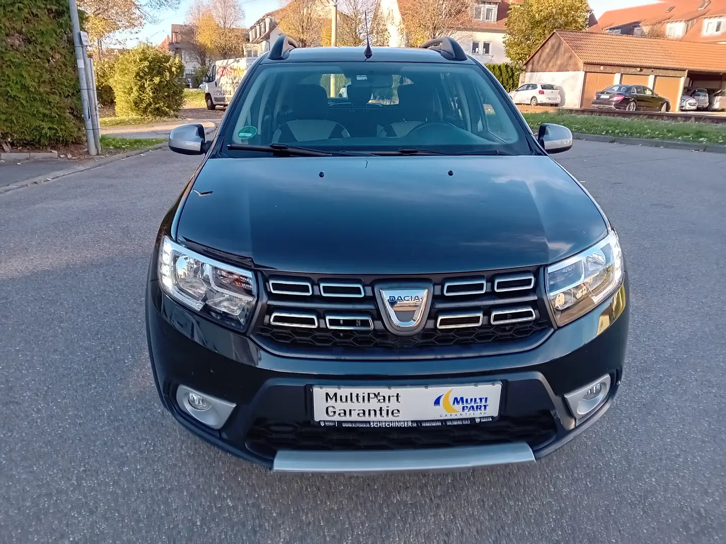 Dacia Sandero Stepway Prestige 1 Hand, HU/AU + Service neu Schwarz - 2