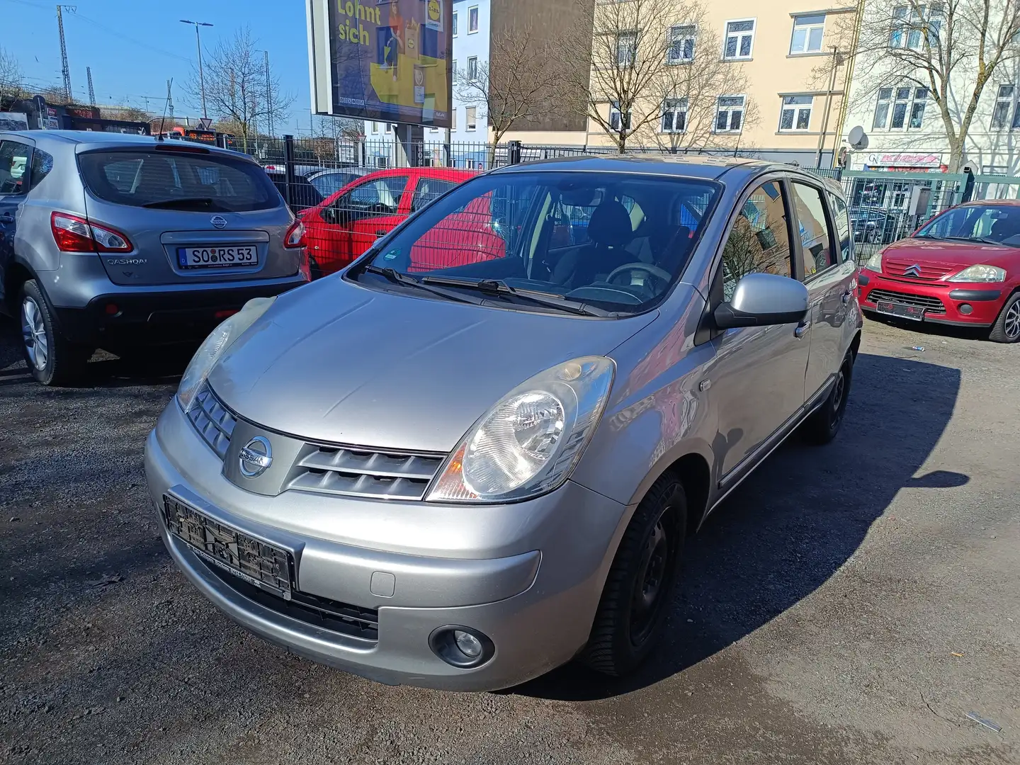 Nissan Note 1.4 more Klima TÜV neu 2Hand Grau - 2