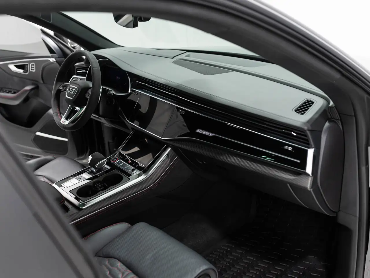 Audi RS Q8 fotografie Audi RS Q8