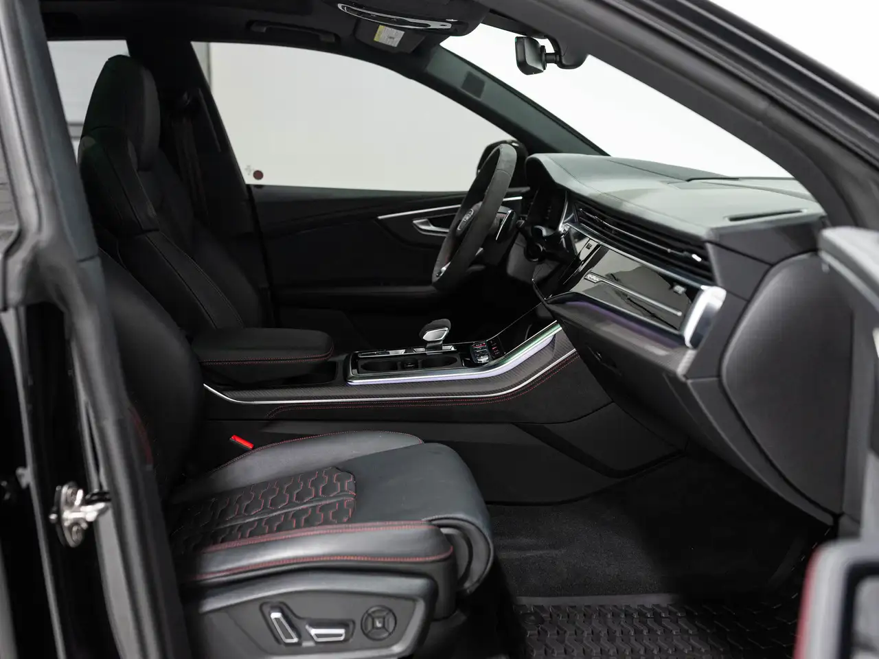 Audi RS Q8 fotografie Audi RS Q8