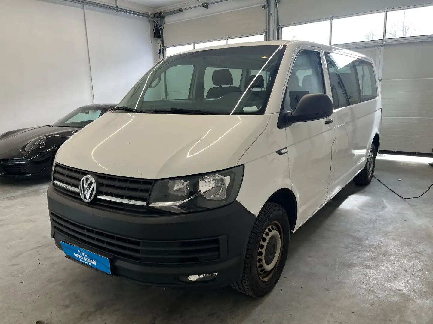 Volkswagen T6 Transporter 2.0 TDI Kombi lang*1-Hand,8-Sitze* Weiß - 1