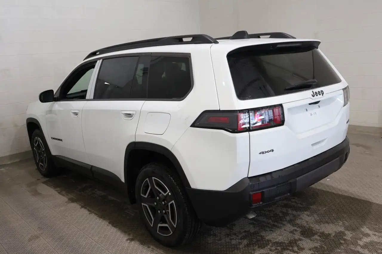 Jeep Cherokee снимка Jeep Cherokee